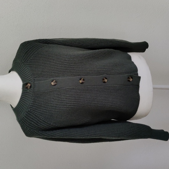 Banana Republic Button down Cardigan In Green - Picture 1 of 9